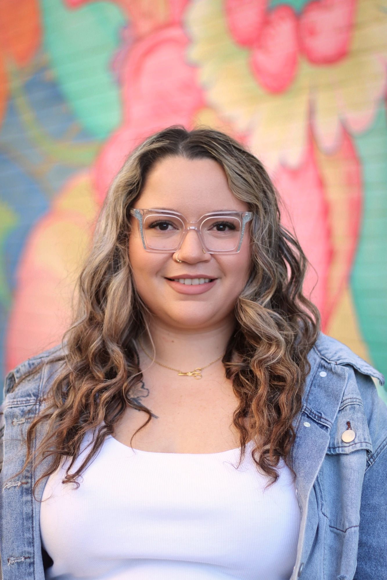 Jessenia, smiling professional hair stylist in Lakeland, FL